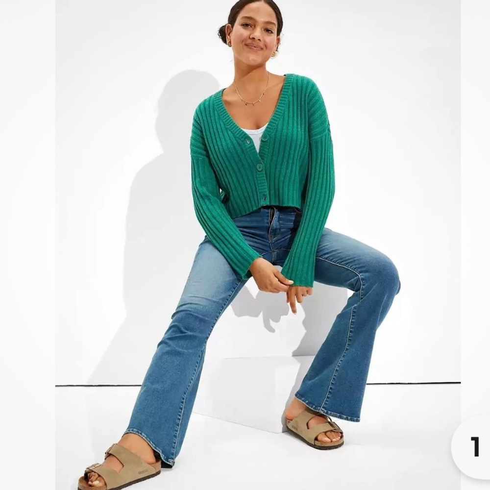 American Eagle Green Boxy Ribbed Button Up Cropped Cardigan Sweater M - Picture 4 of 10